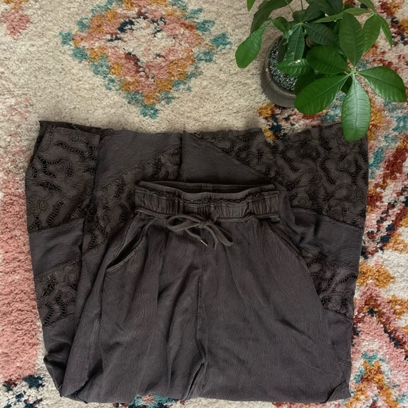 SOLD NWT Field of Dreams Wide Leg Pants - Picture 4 of 9